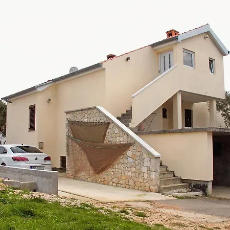 Apartment Studio Kozino 678a Petrčane